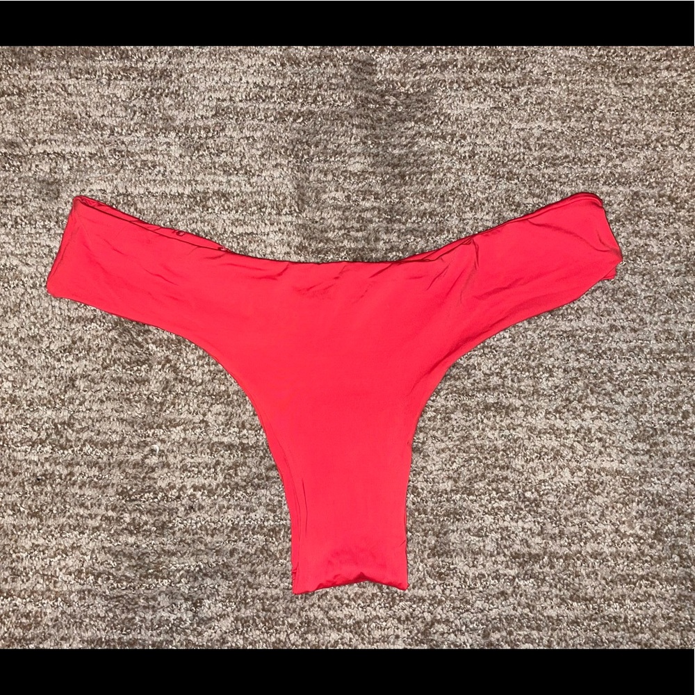 Sports thong bikini